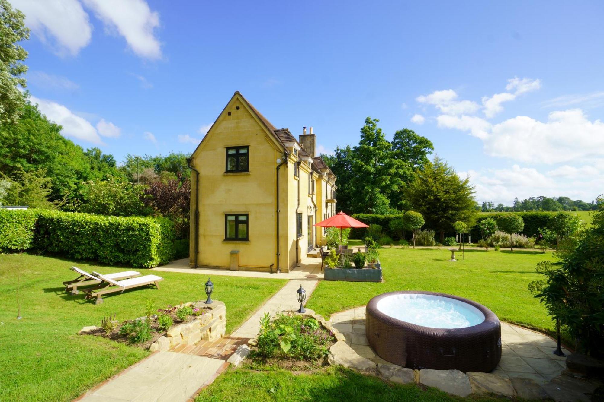 East Holiday home Bolney